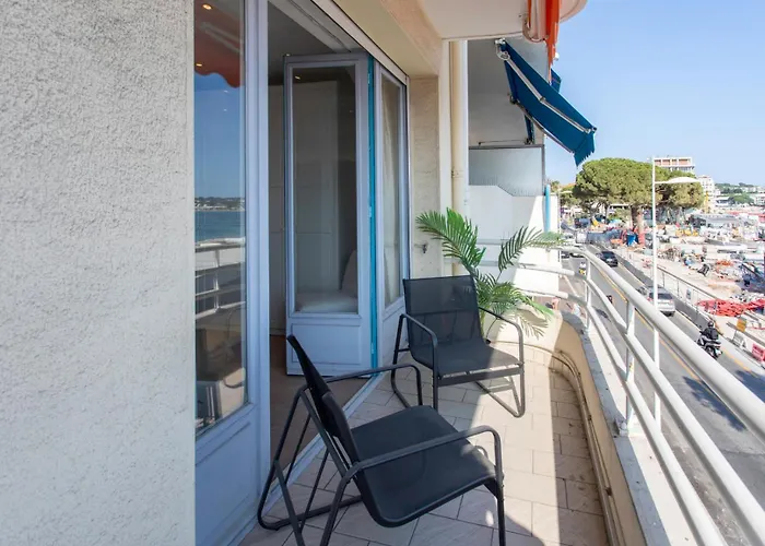 Apartman A16 Staywiz Us - 2bdr Sea View - Center - Parking & Terrace