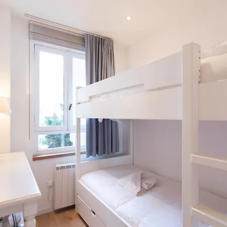 A16 Staywiz Us - 2bdr Sea View - Center - Parking & Terrace شقة