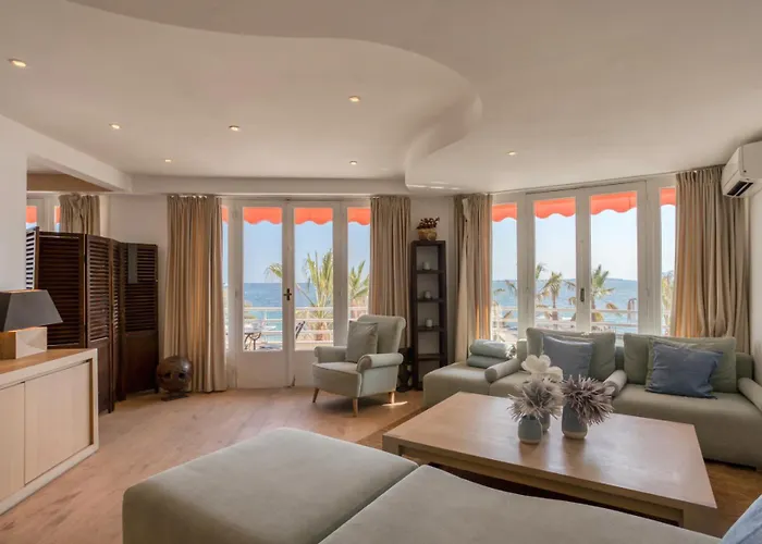 A16 Staywiz Us - 2bdr Sea View - Center - Parking & Terrace Αντίμπ