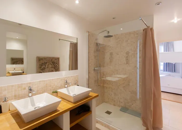 Apartamento A16 Staywiz Us - 2bdr Sea View - Center - Parking & Terrace Antibes