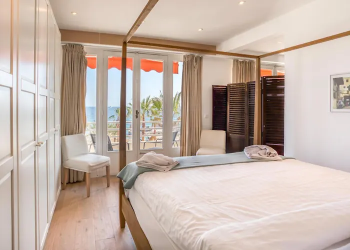 A16 - 2bdr Sea View - Center - Parking & Terrace